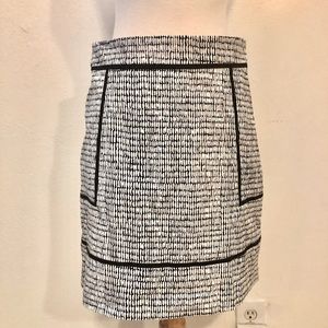 Ann Taylor Factory Black/White Skirt
